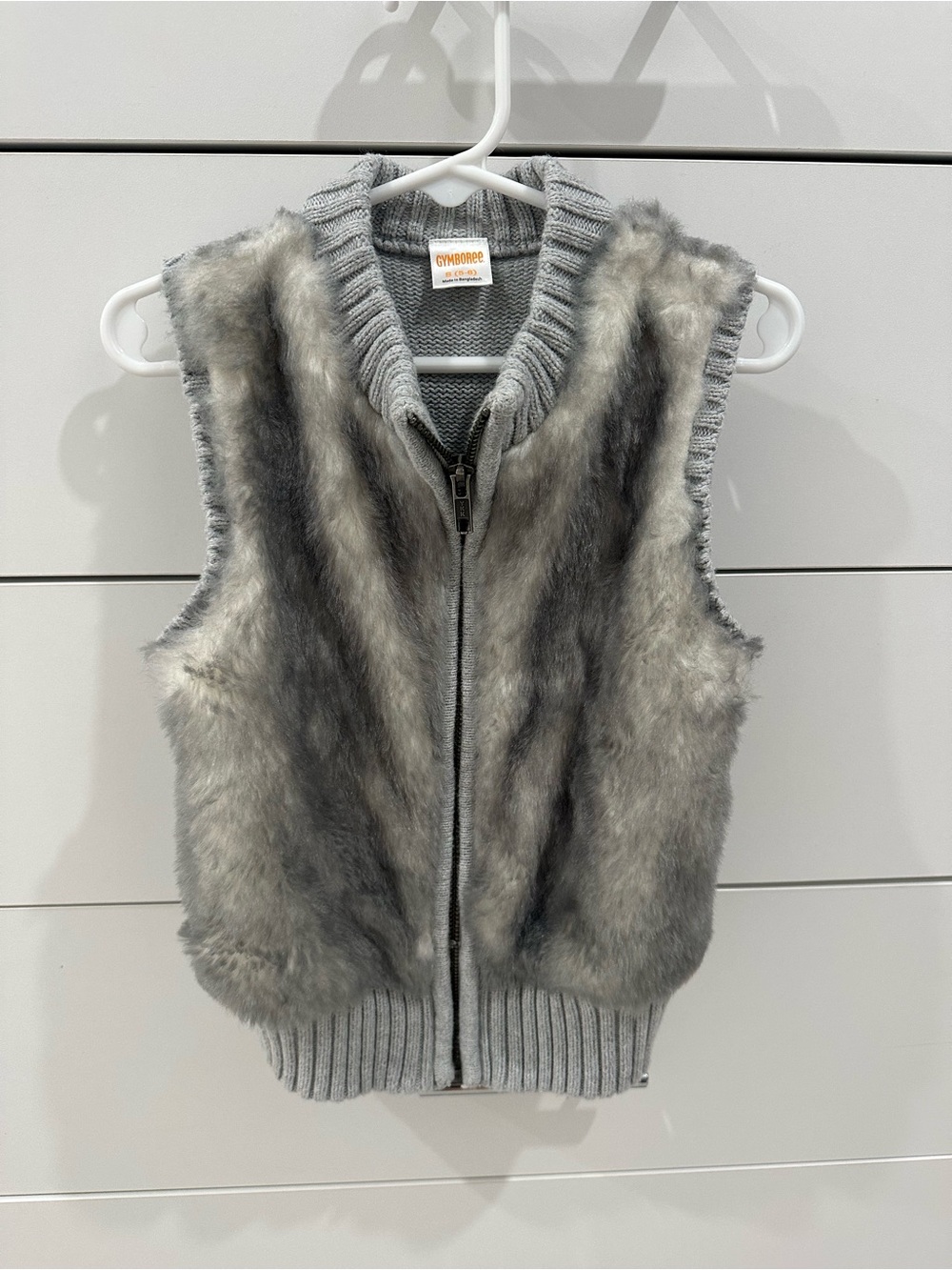 Gymboree Girls' Gray Faux Fur Zip Vest Size 5